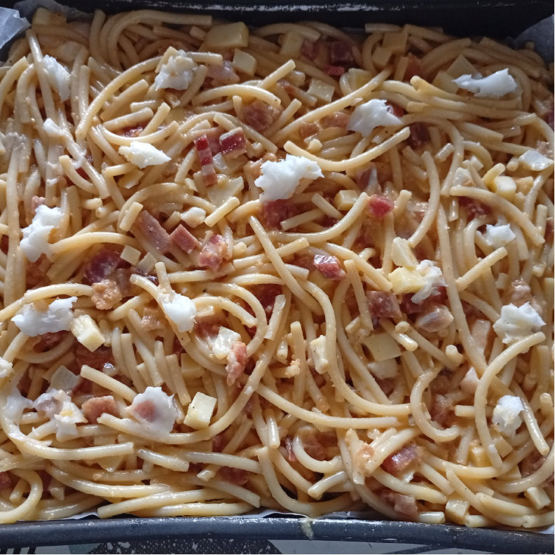 Immagine di Pizza pasqualina di bucatini
